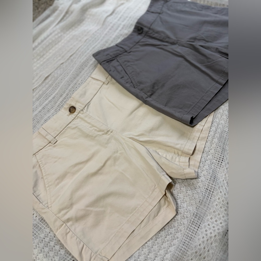 LOFT Outlet Petite 0P 6” Chino Shorts Bundle Khaki Gray